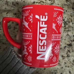 Nescafé Red Holiday Mug